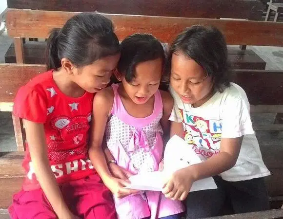 Cerita Alkitab bahasa Ahe